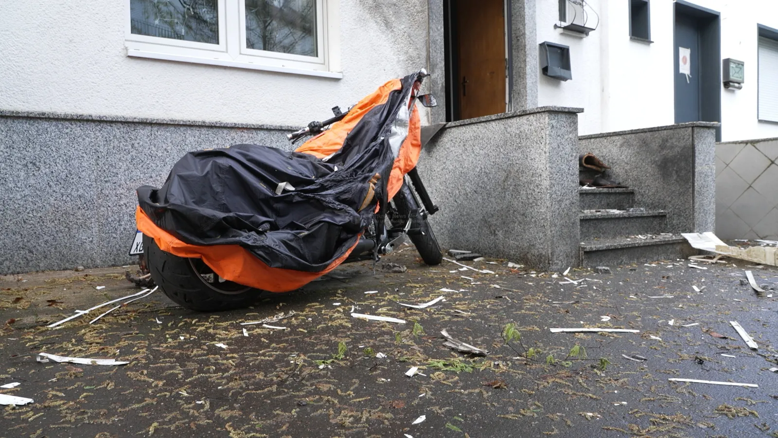 Explosion am Wohnhaus in Bonn