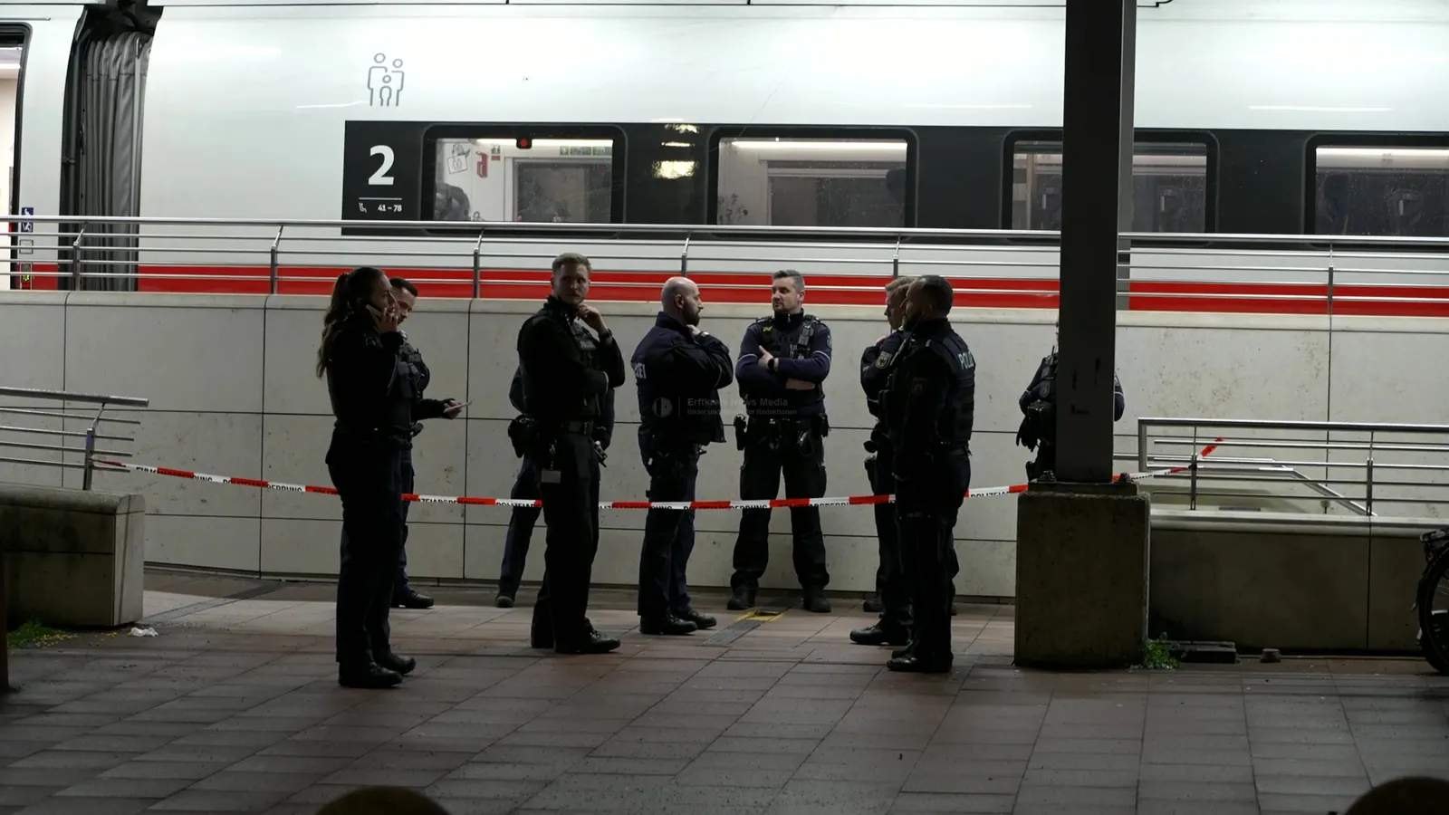 Polizeieinsatz am ICE-Bahnhof Siegburg