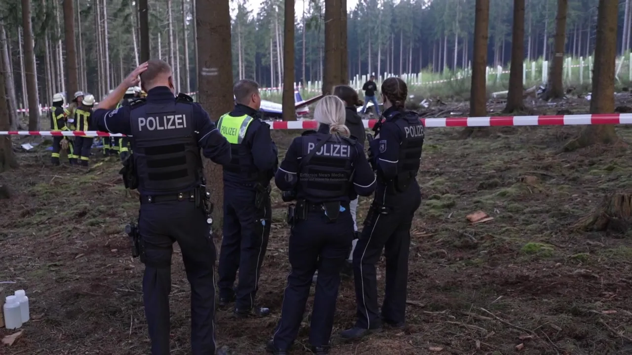 Polizeieinsatz an Absturzstelle im Hürtgenwald