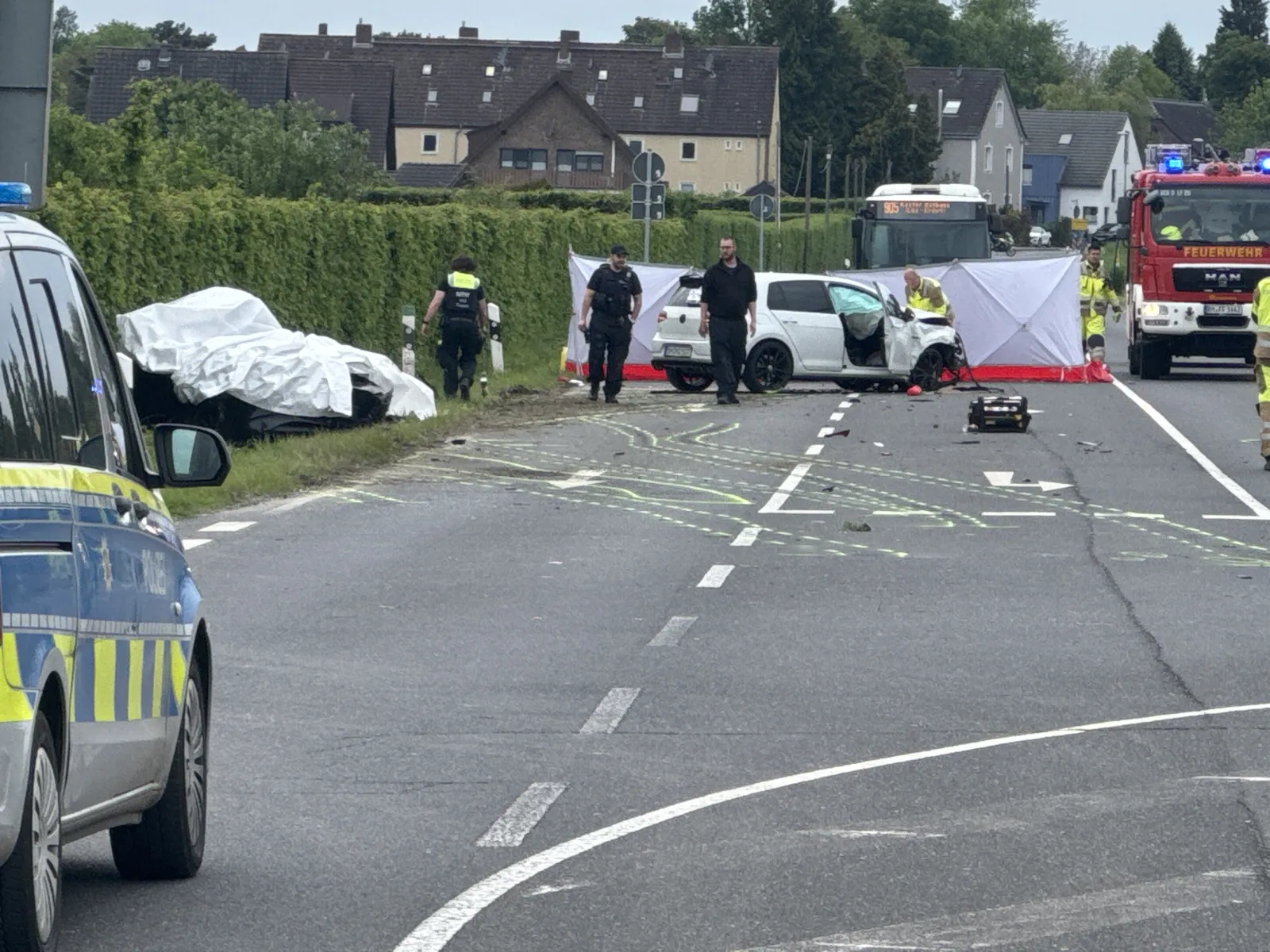 Verkehrsunfall bei Bedburg auf L279