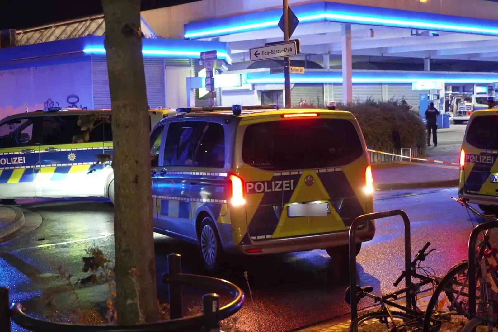 Polizeieinsatz bei Auseinandersetzung in Köln-Mülheim